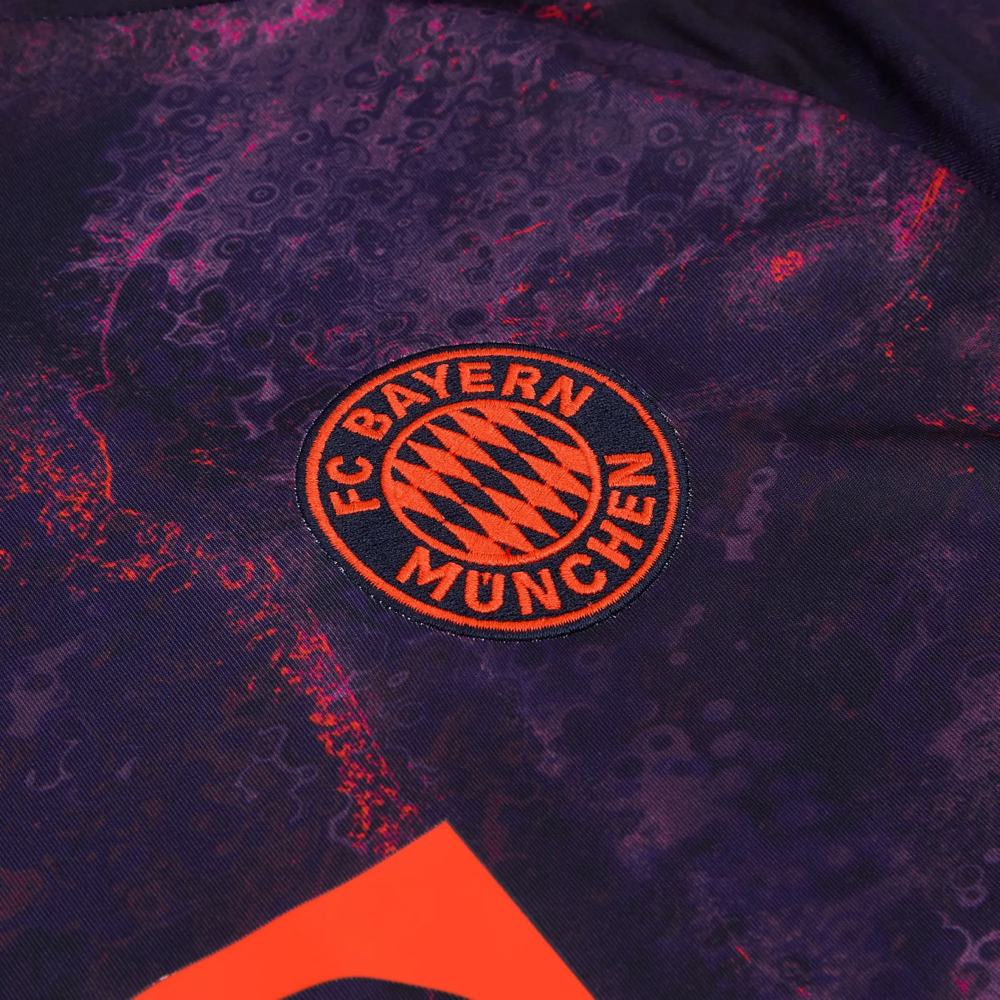 2026-27 FC Bayern München 3a Equipación