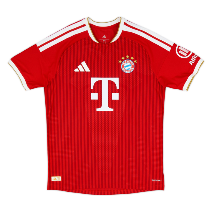2026-27 FC Bayern München Thuis