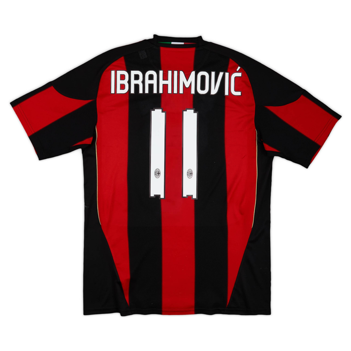 2010-11 AC Milan Thuis
