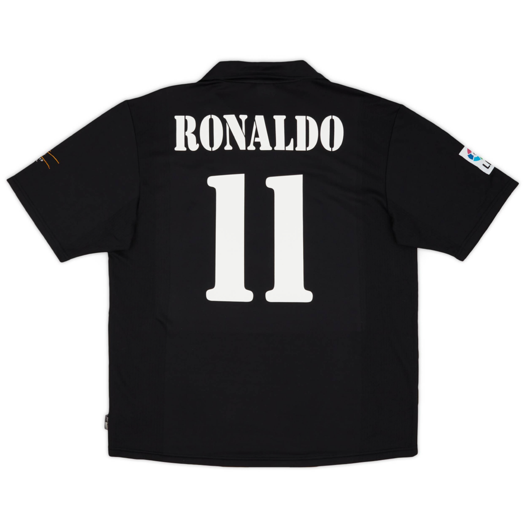 2002-03 Real Madrid CF Extérieur