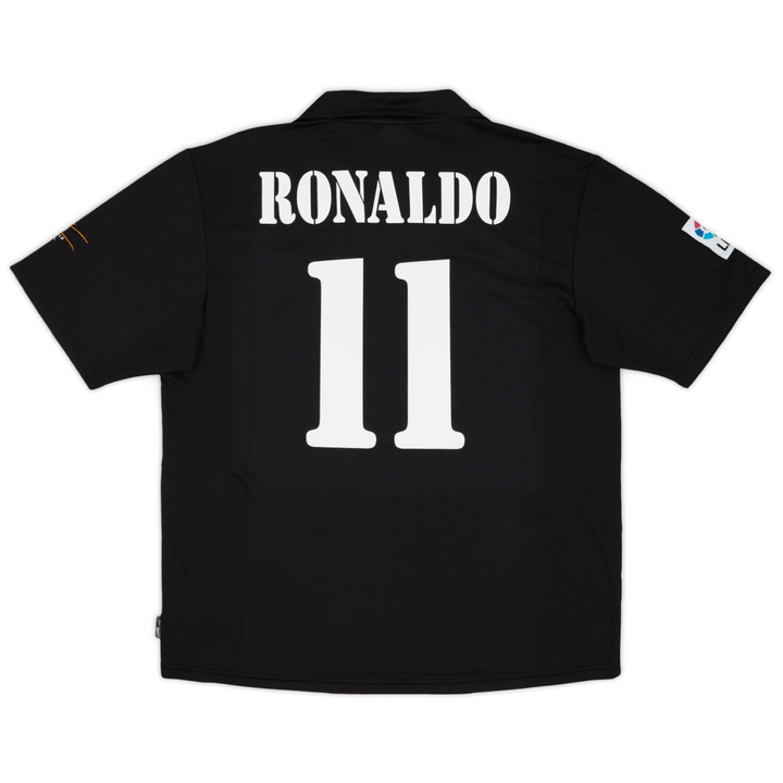 2002-03 Real Madrid CF Extérieur