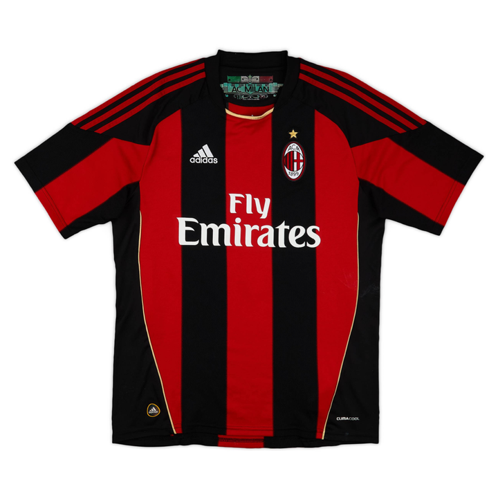 2010-11 AC Milan Thuis